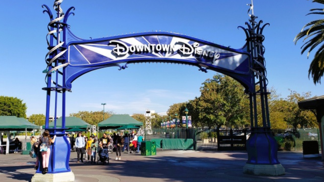 Dining Delights: Must-Try Restaurants at Downtown Disney