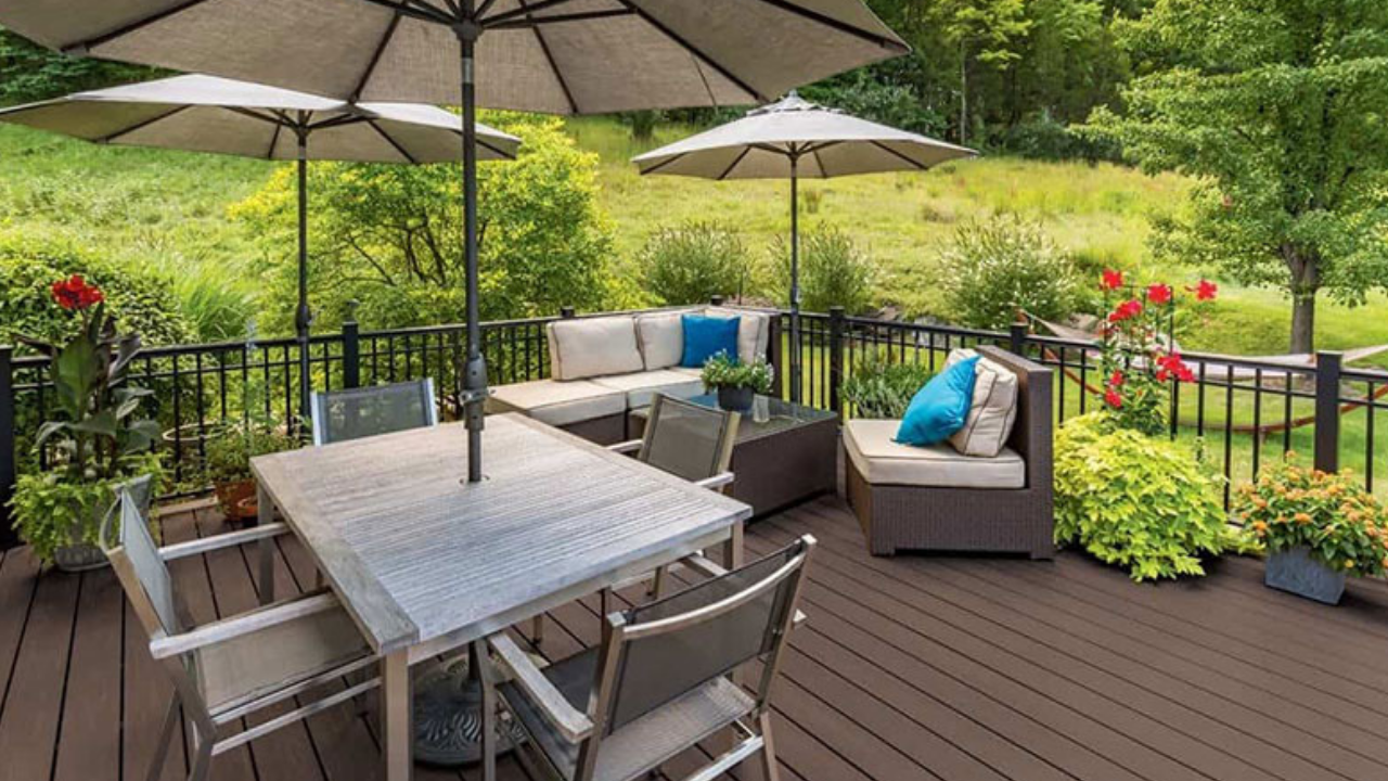 Patios and Decks: Homebound Tanning Spots