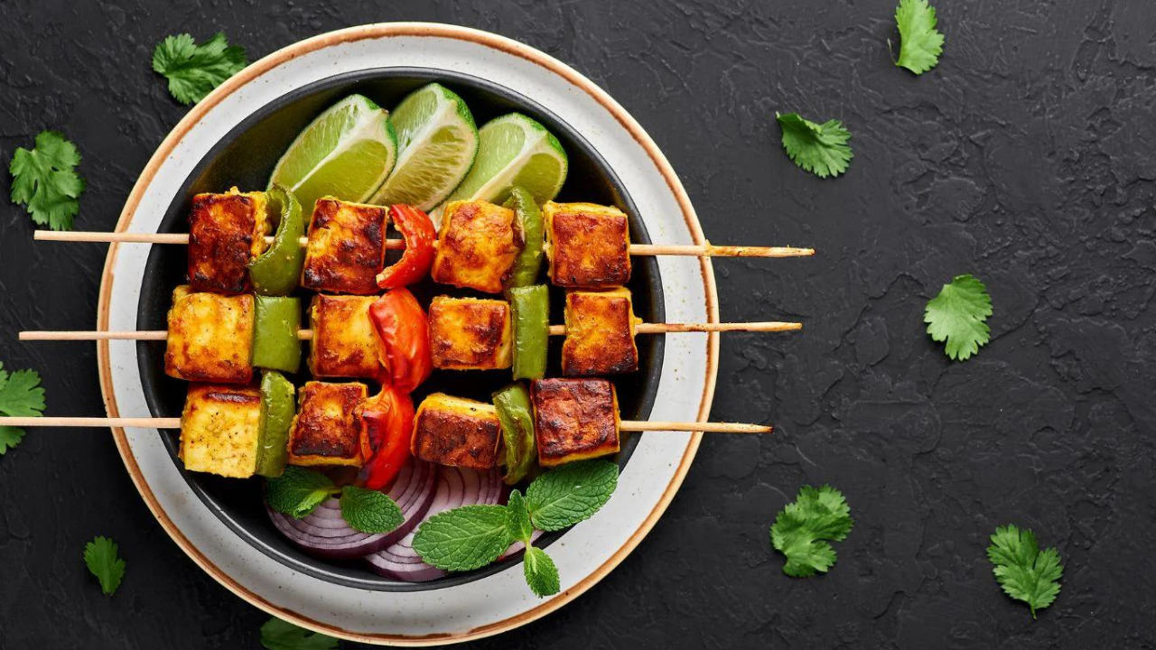 Sweet and Spicy Paneer Skewers: Perfect for Parties